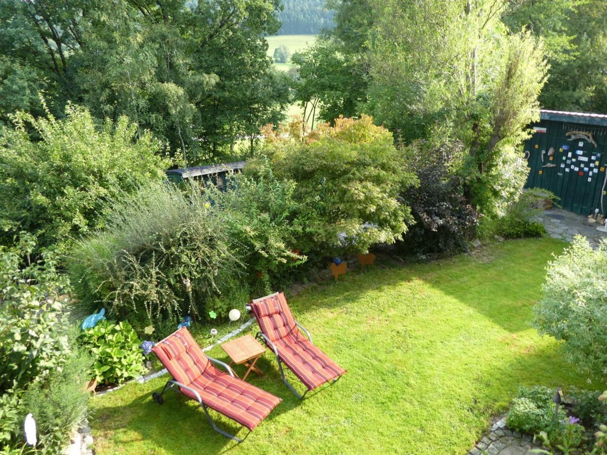 Öko-Ferienwohnung im Landhaus Hübner Neukirchen  Exterior foto