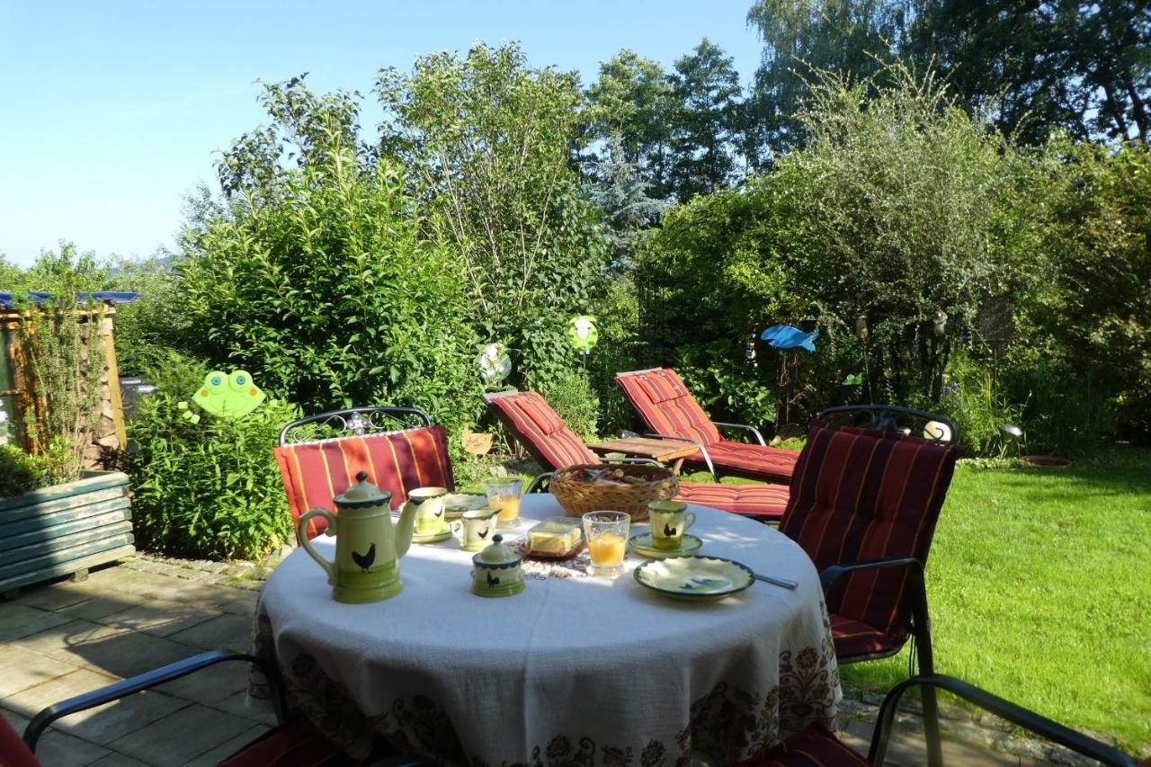 Öko-Ferienwohnung im Landhaus Hübner Neukirchen  Exterior foto